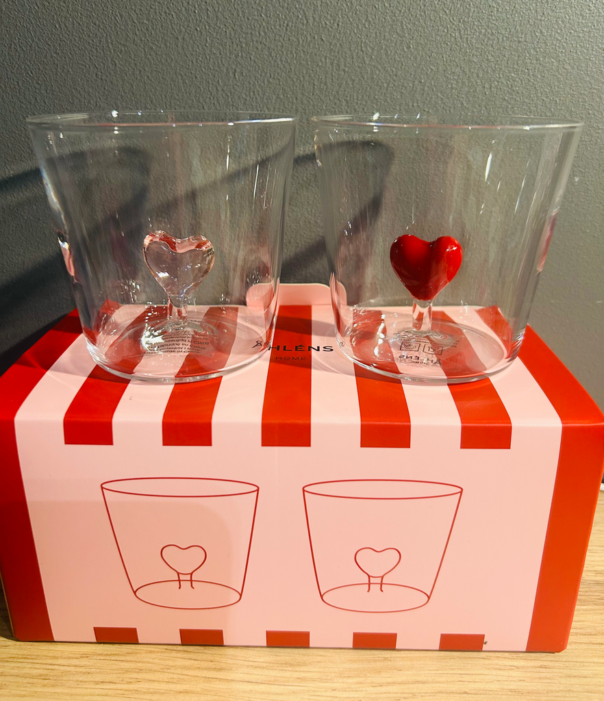 Verre avec coeur intégré rose