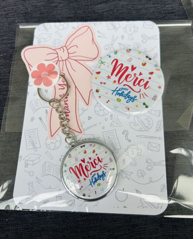 aimant + porte-clés "merci pour cette année" + carte