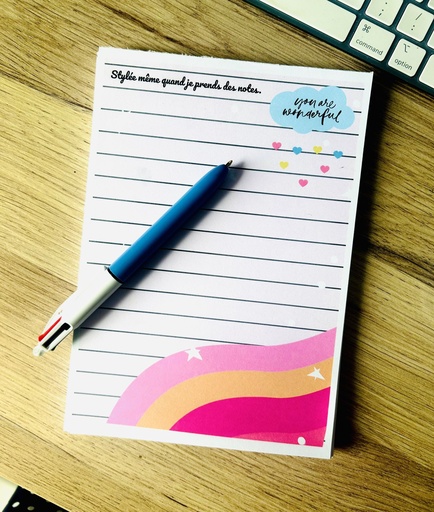 Bloc note:  "Stylée même quand je prends des notes"